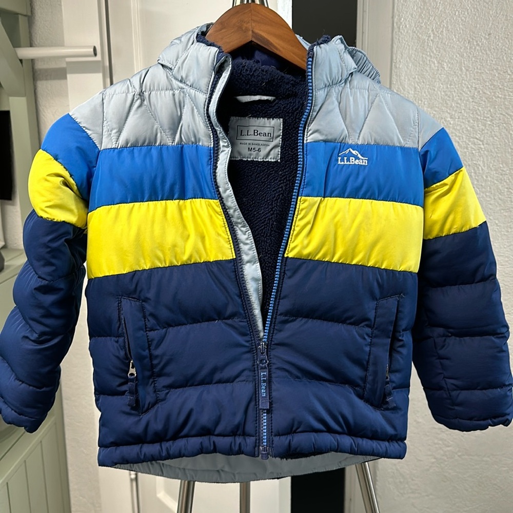 LLBean boy down jacket. Size 5-6